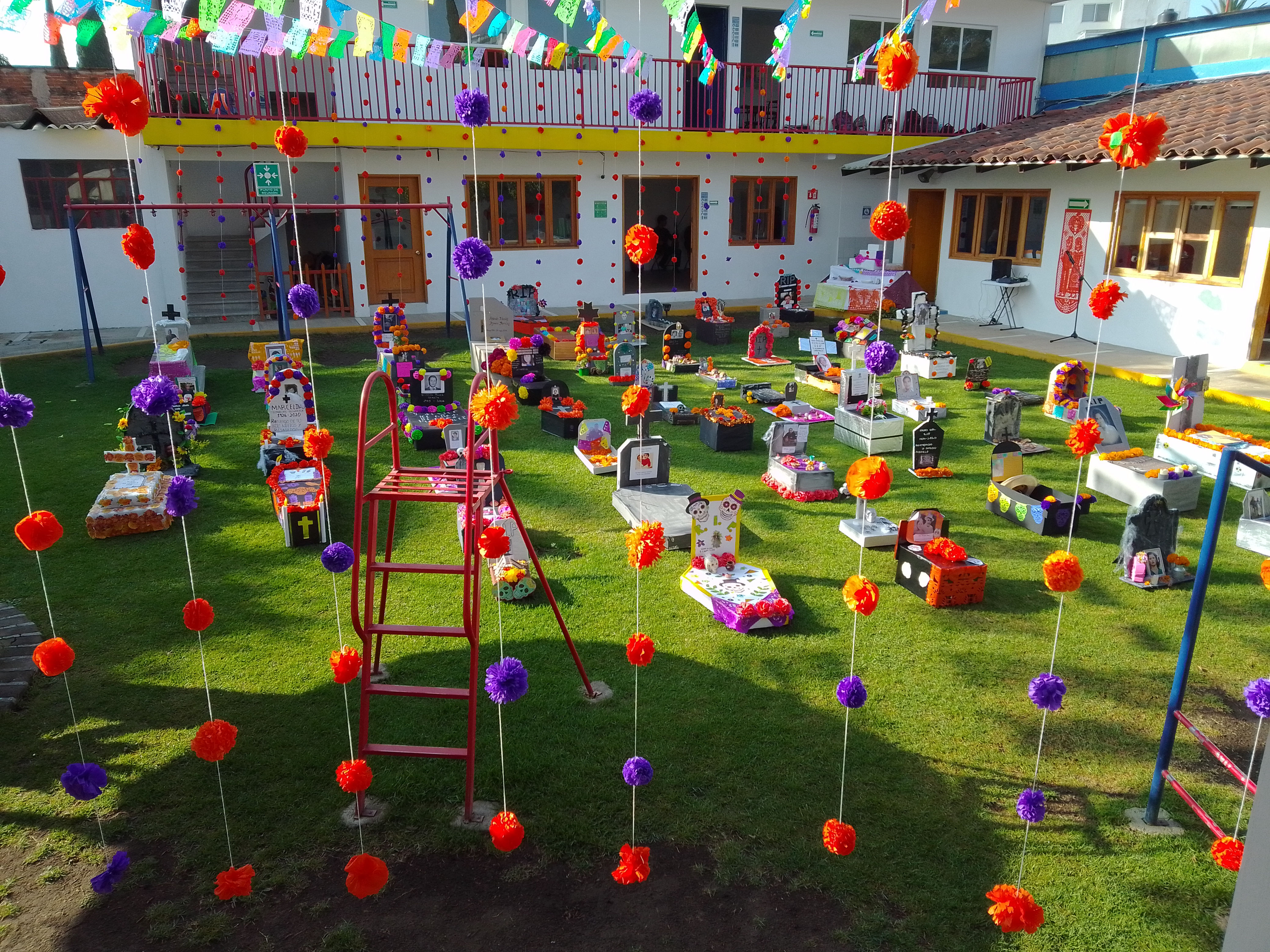 Colegio Universo, San Pedro Cholula, Puebla - Maternal y Pre-Kinder - Kinder 1, 2 y 3 - Primaria - educación bilingüe